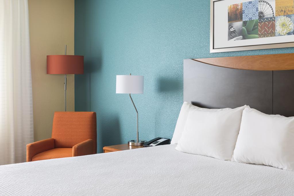 Fairfield Inn and Suites Houston Westchase