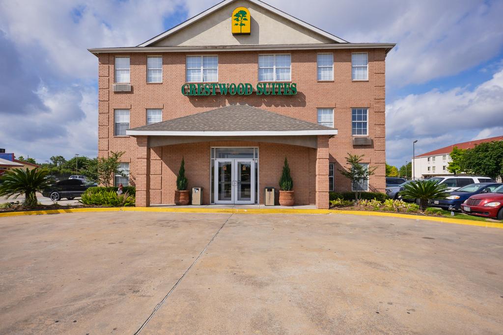 Crestwood Suites Houston Galleria