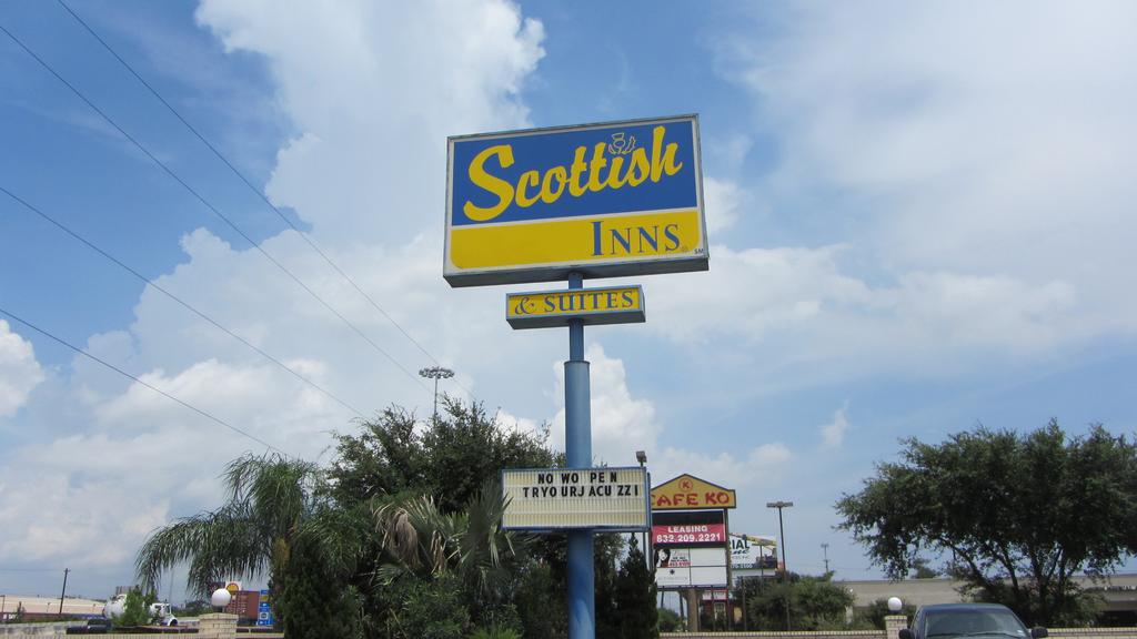 Scottish Inns and Suites I10