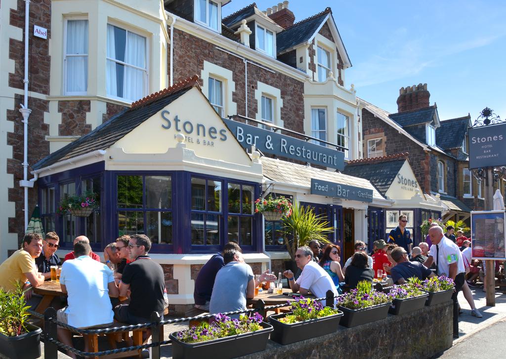 Stones Hotel Bar and Restaurant