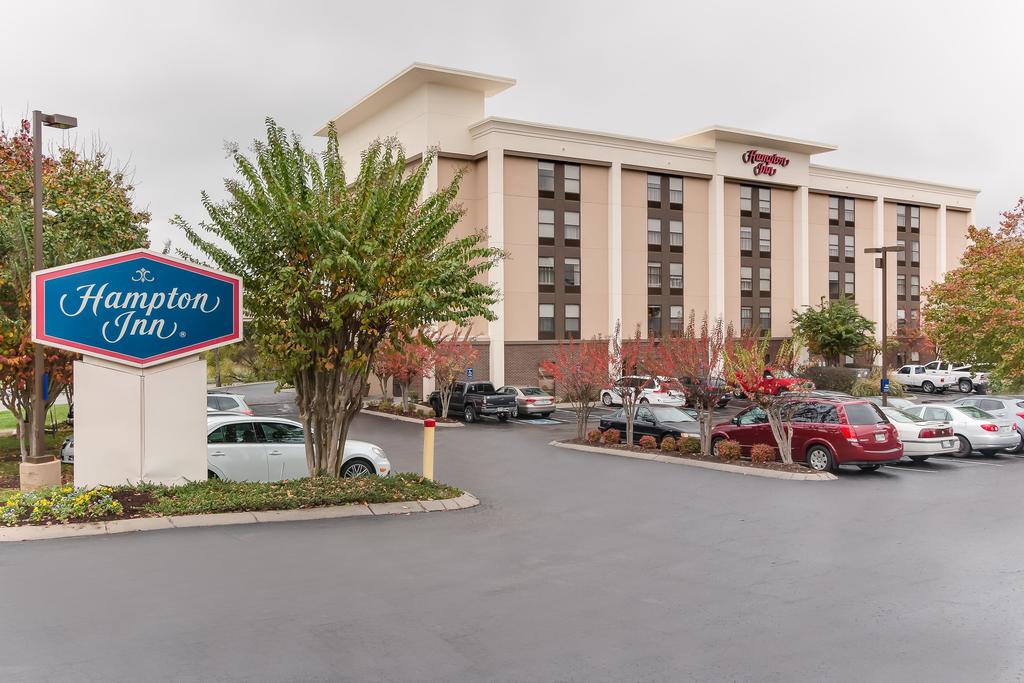 Hampton Inn Bellevue - Nashville-I-40 West