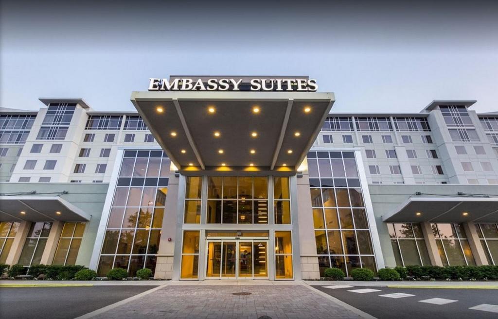 Embassy Suites Elizabeth Newark Airport