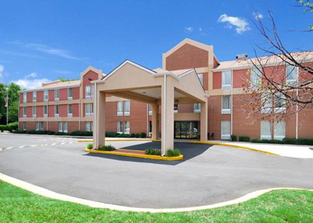 Comfort Inn - Joint Base Andrews