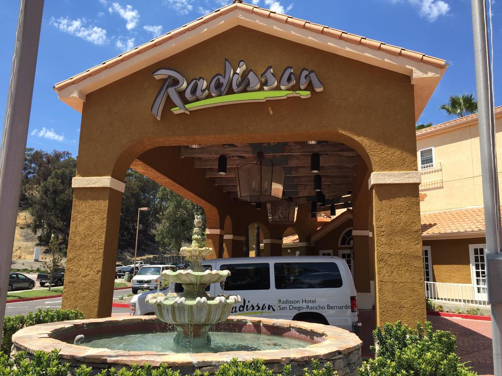 Radisson Hotel San Diego-Rancho Bernardo