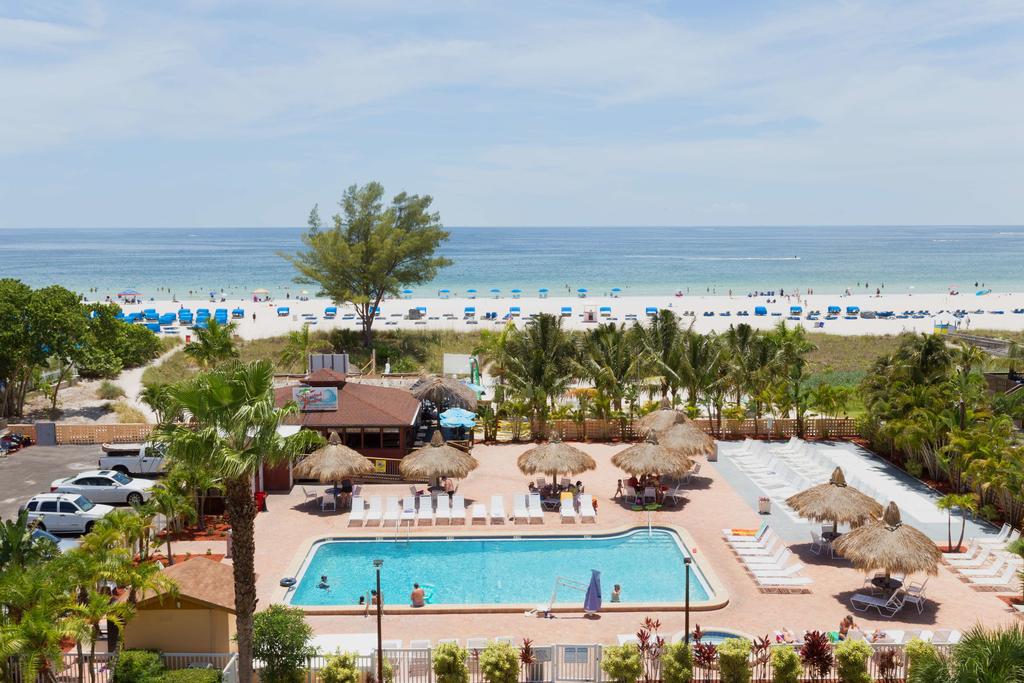 Howard Johnson Resort Hotel - St Pete Beach FL