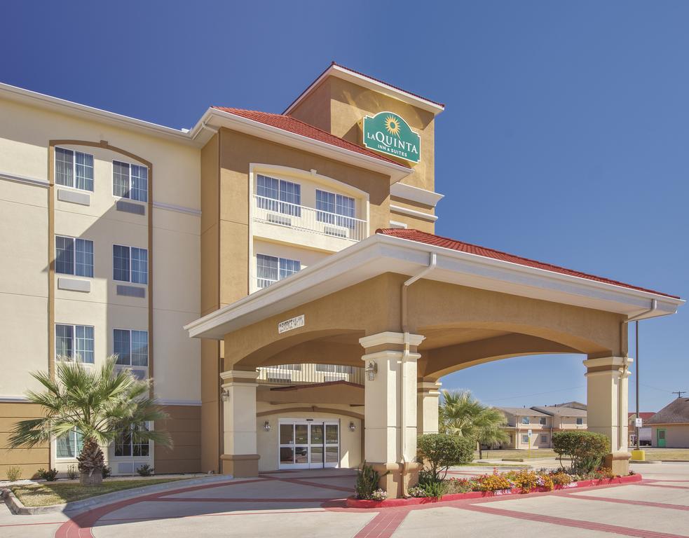 La Quinta Inn and Suites Corsicana