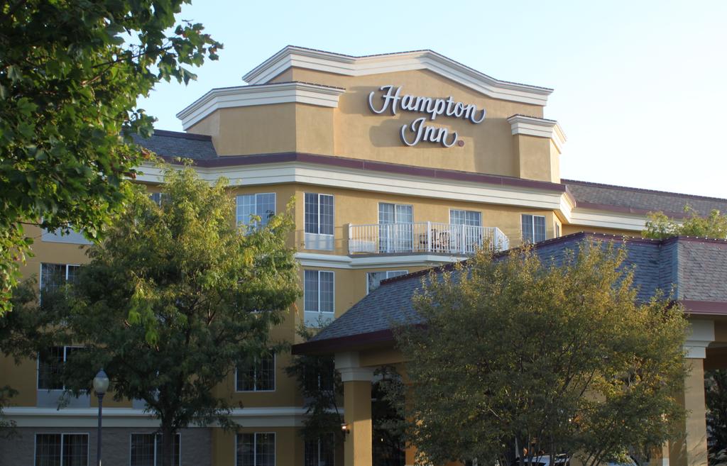 Hampton Inn Holland