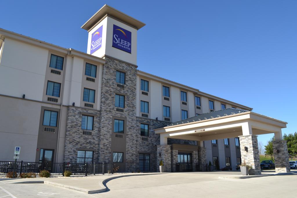 Sleep Inn and Suites Belmont  St Clairsville