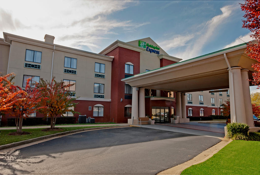 Holiday Inn Express and Suites Buford GA