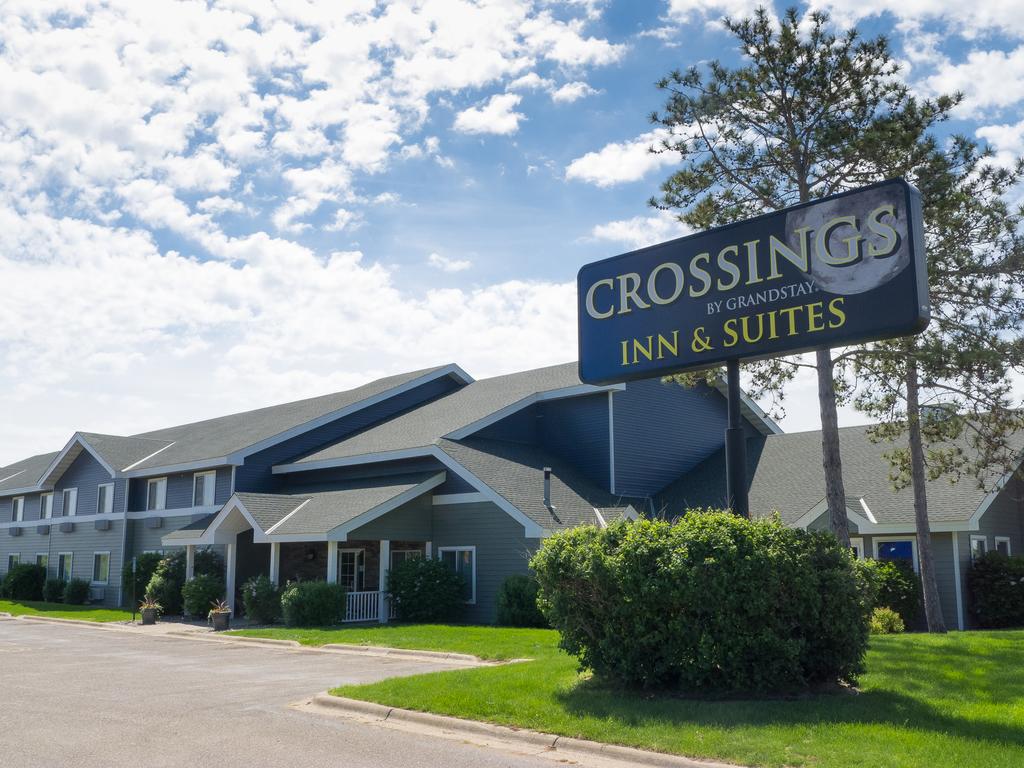 Crossings by GrandStay Cambrid