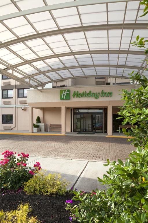 Holiday Inn Newark Airport