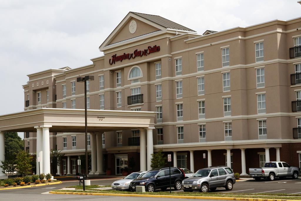 Hampton Inn and Suites Fredericksburg-at Celebrate Virginia