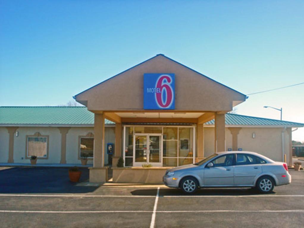 Motel 6 Fredericksburg VA