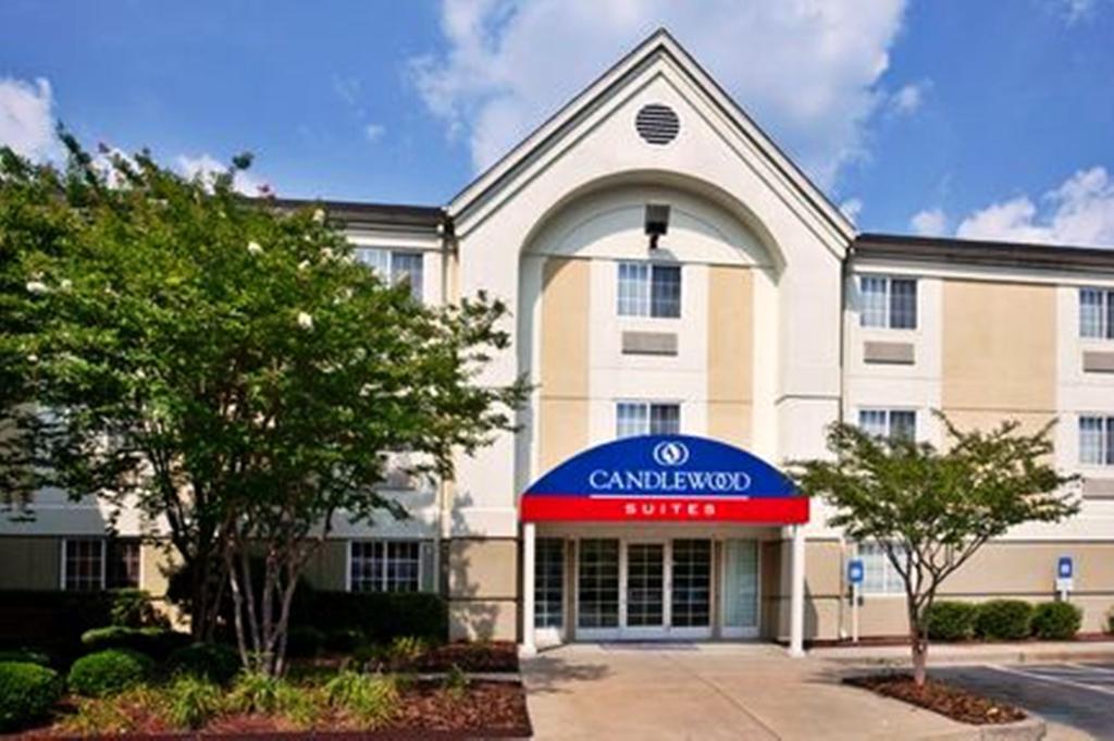 Candlewood Suites Atlanta Gwin