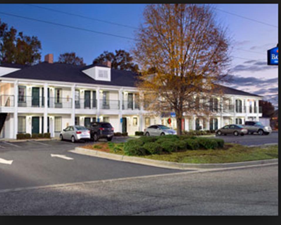 Baymont Inn and Suites Thomasville