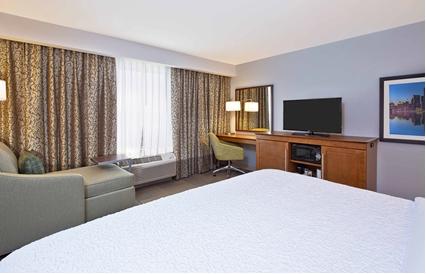 Hampton Inn Suites-Hudson