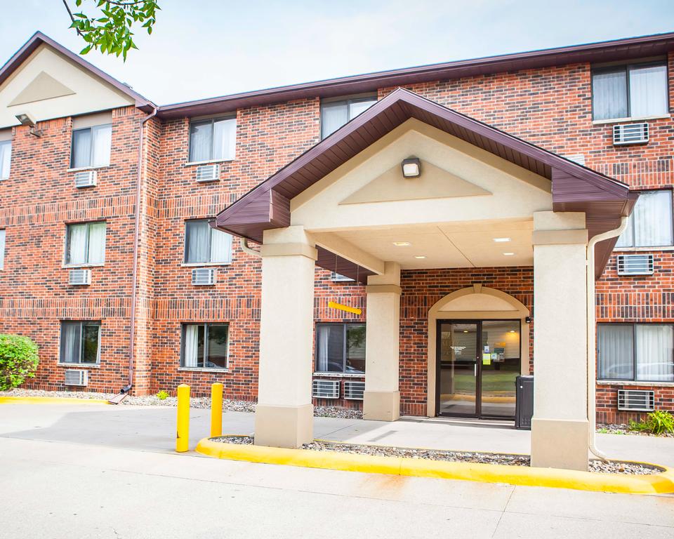 Quality Inn and Suites Inn Ankeny