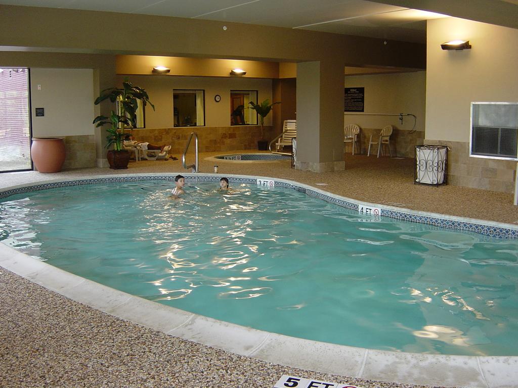 Hampton Inn and Suites Manchester-Bedford - Nh