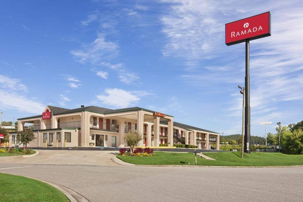 Ramada Pelham