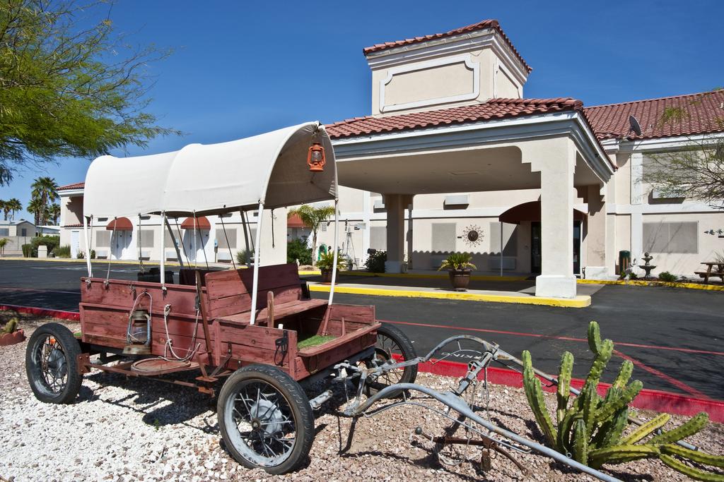 Motel 6 Apache Junction