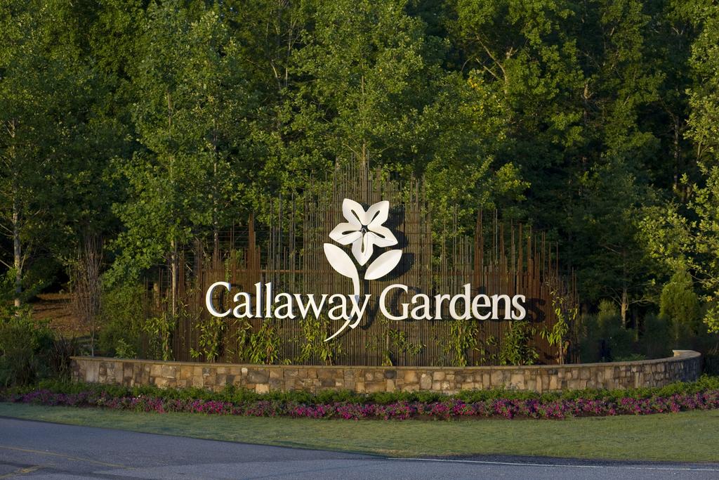 Mountain Creek Inn - Cottages - and Villas - Callaway Gardens