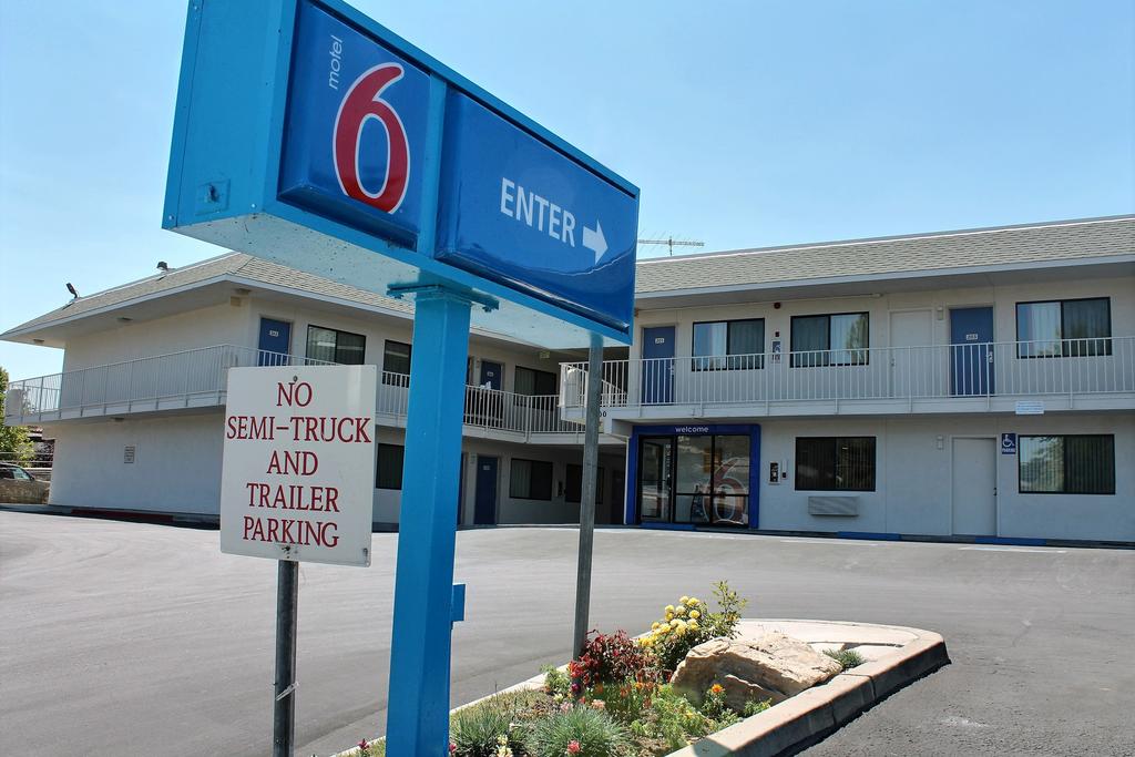 Motel 6 Atascadero