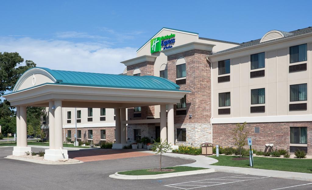 Holiday Inn Express Suites Verona