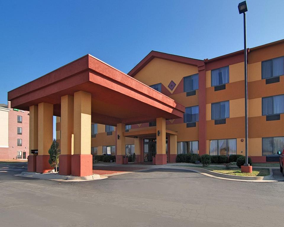 Comfort Inn and Suites Pryor