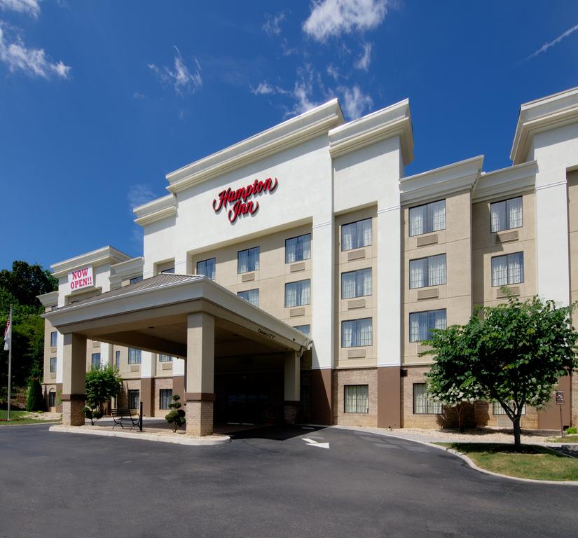 hampton inn salem va