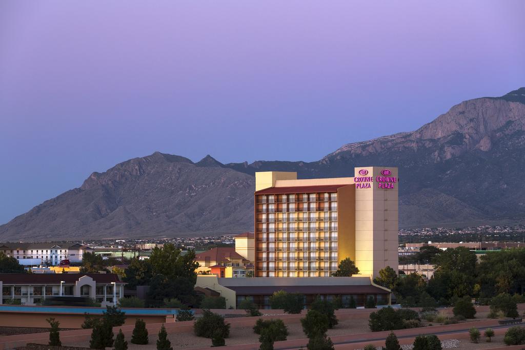 Crowne Plaza Albuquerque