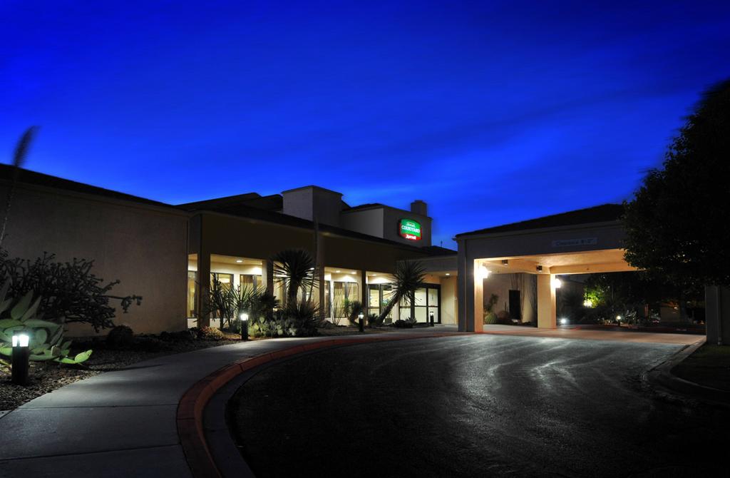 Courtyard Albuquerque Airport