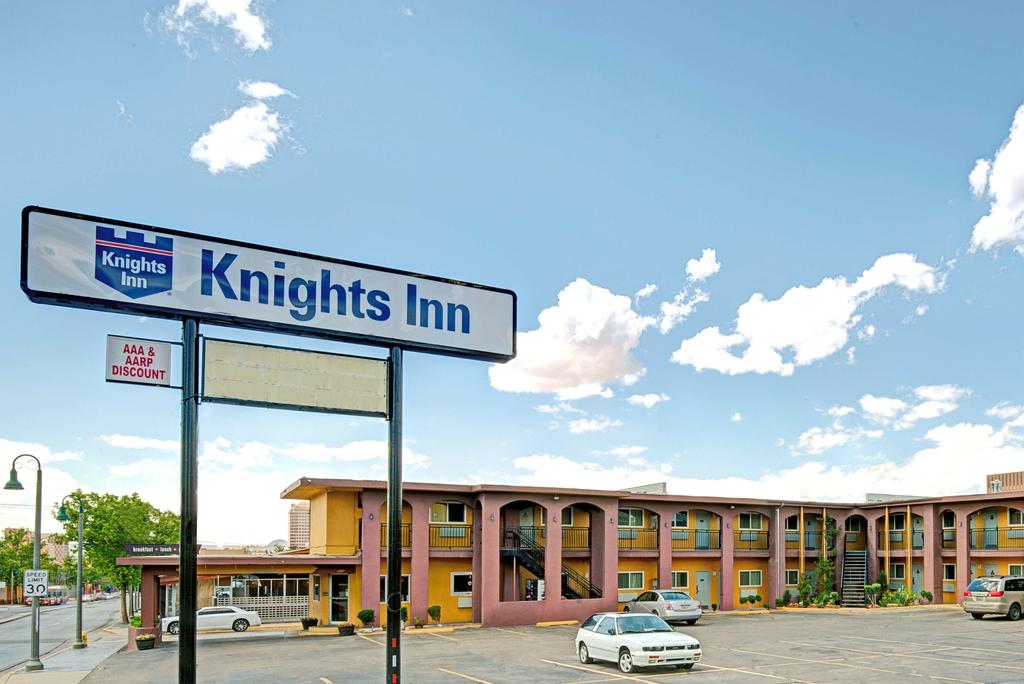 Knights Inn Downtown Albuquerque