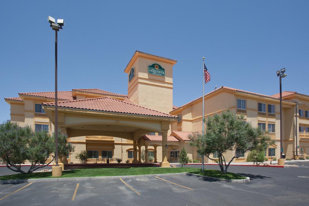 La Quinta Inn and Suites Albuquerque Midtown