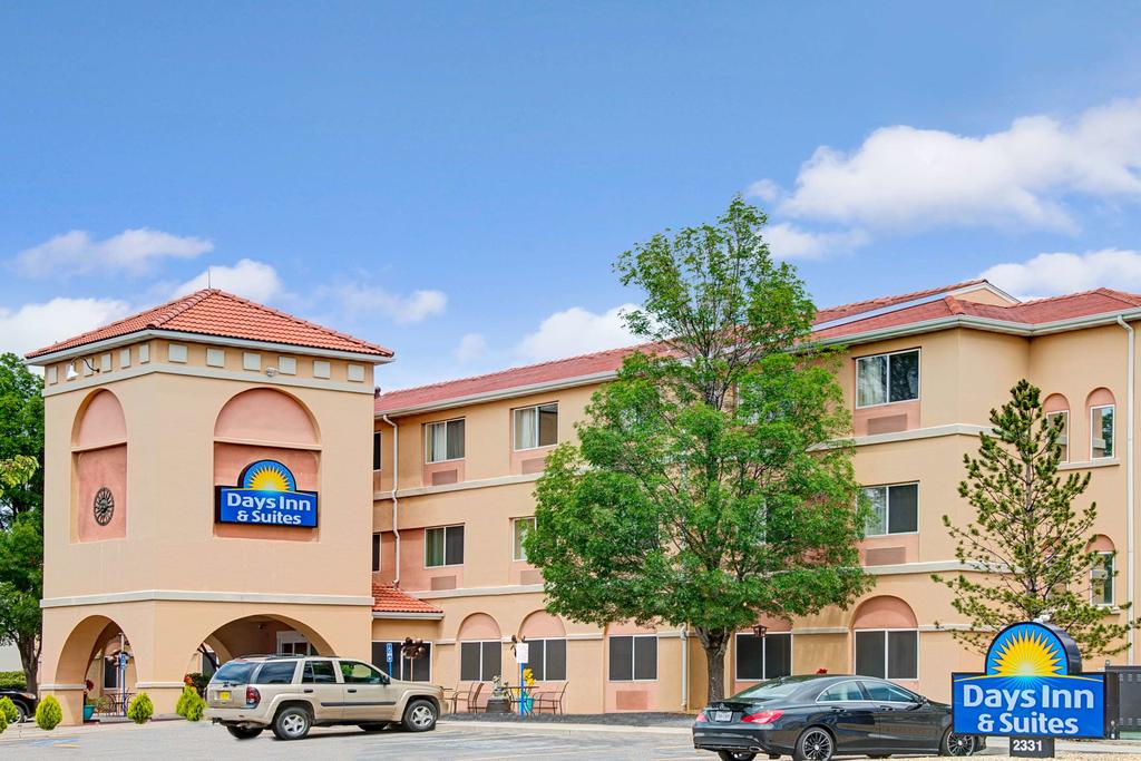 Days Inn and Suites Airport Albuquerque