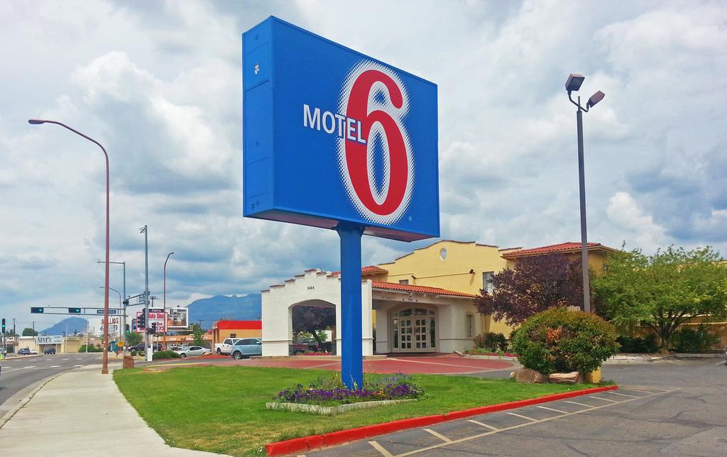 Motel 6 Albuquerque-I-40-San Mateo