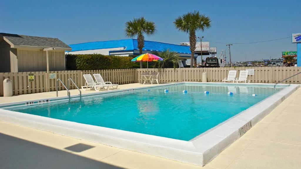 Motel 6 Pensacola West