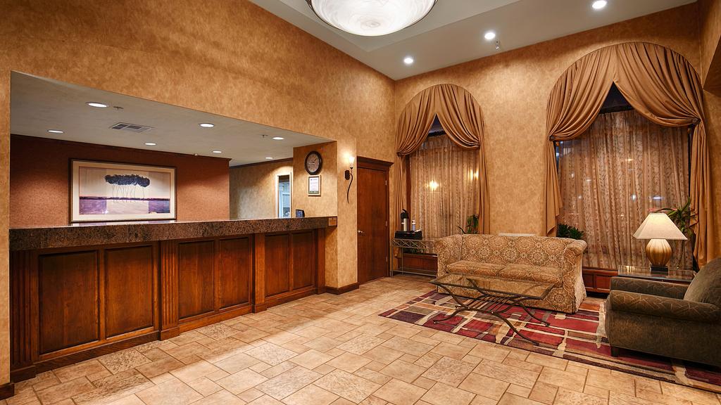 BEST WESTERN PLUS Executive Inn and Suites