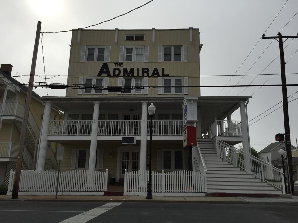 The Admiral Hotel-Motel