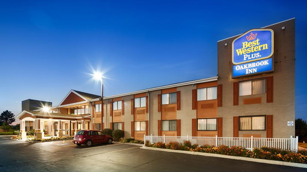 BEST WESTERN PLUS Oakbrook Inn