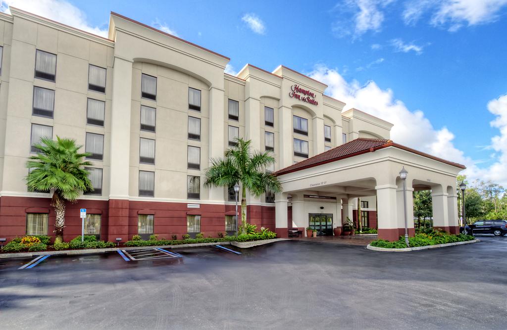 Hampton Inn and Suites Ft Myers-Estero