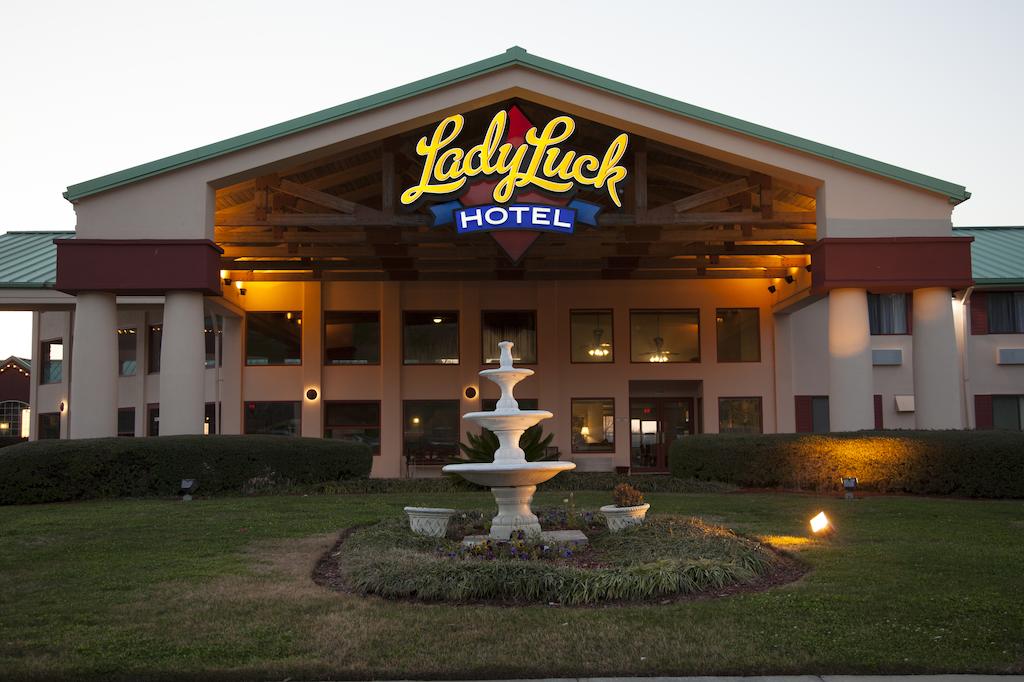 Lady Luck Hotel and Suites