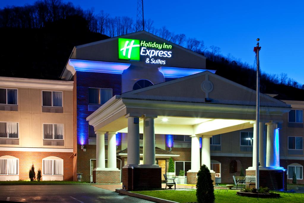 Holiday Inn Exp Stes Logan