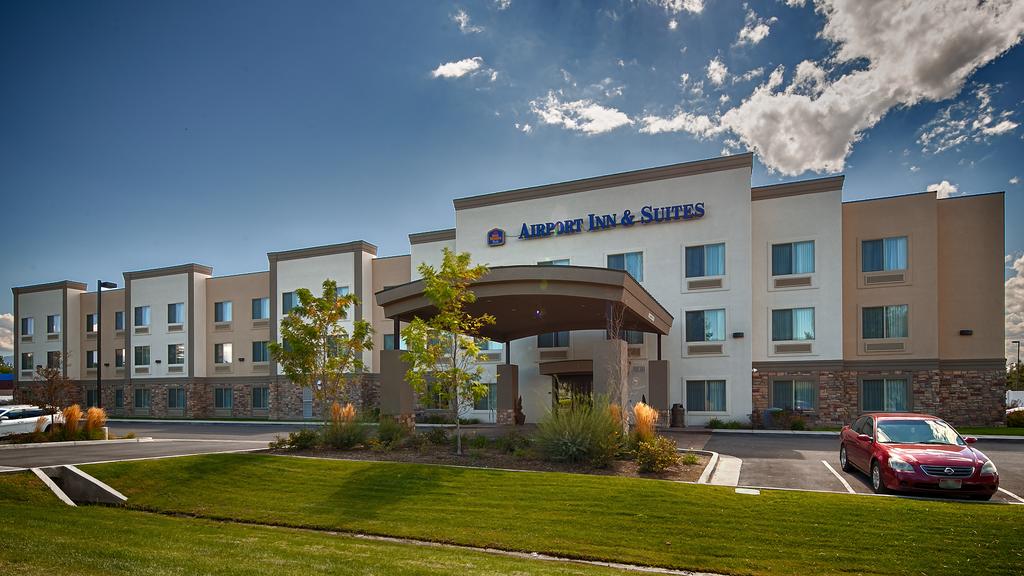 BEST WESTERN PLUS Airport Inn and Suites