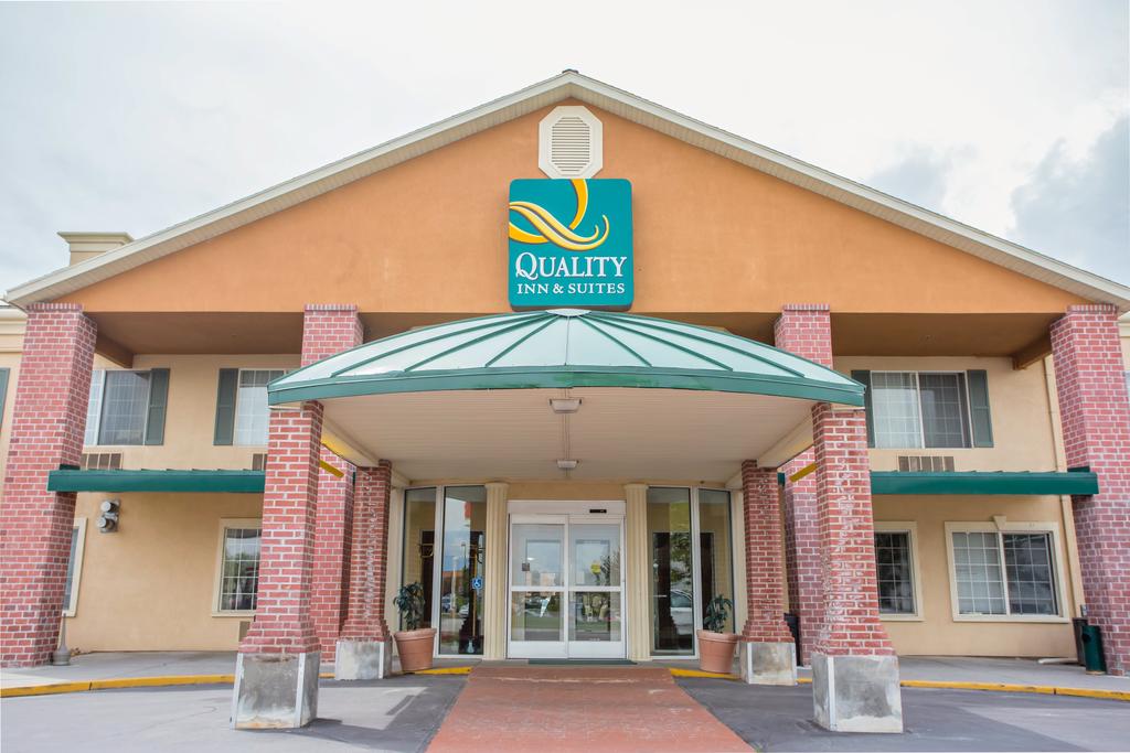 Quality Inn and Suites Airport West