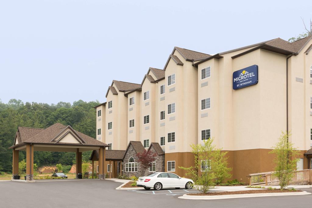 Microtel Inn and Suites Dillsboro-Sylva