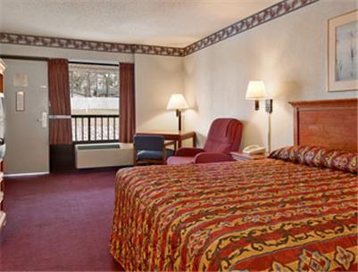 Ramada Batesville