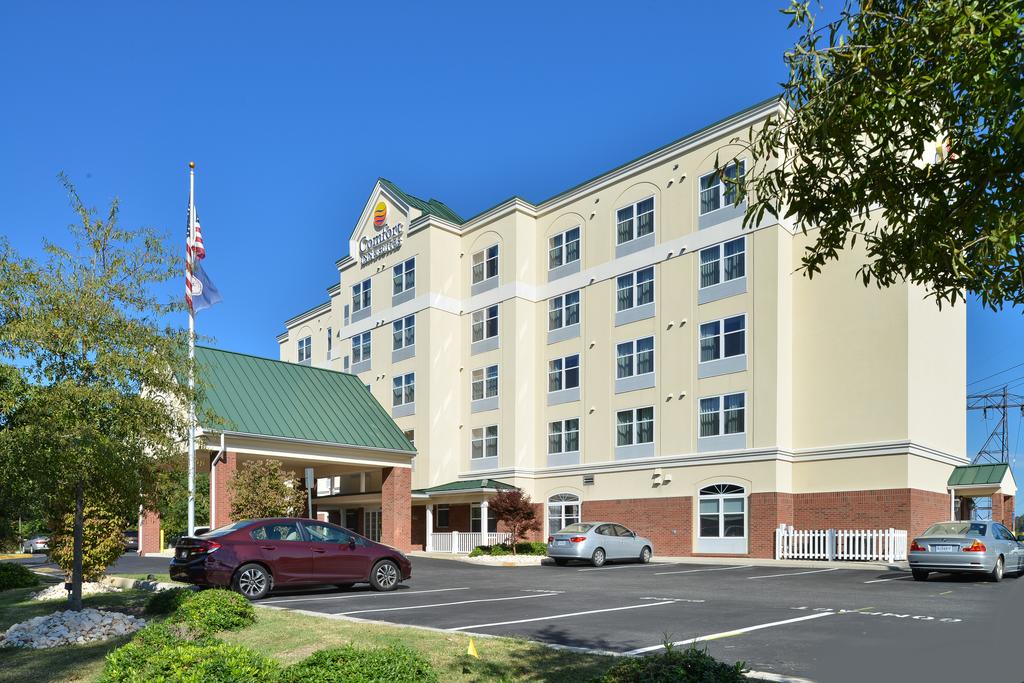 Comfort Inn and Suites Virginia Beach Norfolk Airport