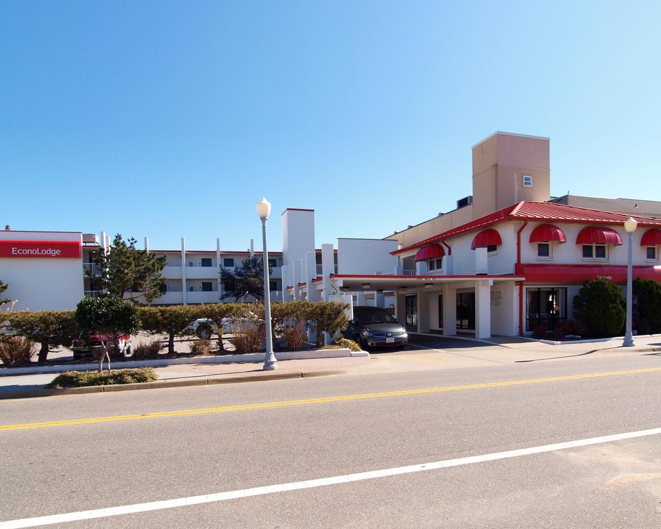 Econo Lodge Virginia Beach - On the Ocean