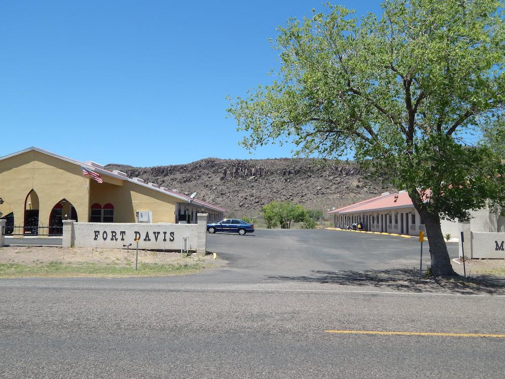 Fort Davis Inn and RV Park