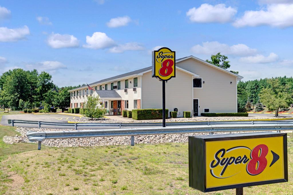 Super 8 Sanford Kennebunkport